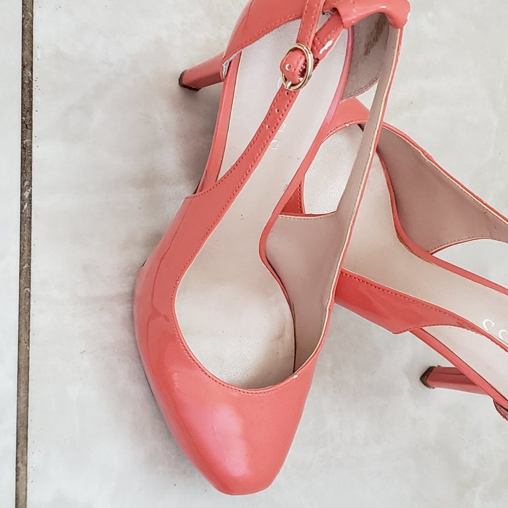 Guess Platform Pumps